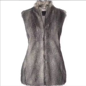 Banana Republic Faux Fur Vest Size Petite Large